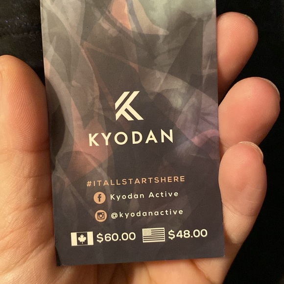 Brand new Kyodan 2 piece blue sparkly cheetah print work out set 😍😍😍 - Picture 6 of 17